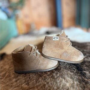 UGG Nuemel Brown suede Baby Walker Shoes